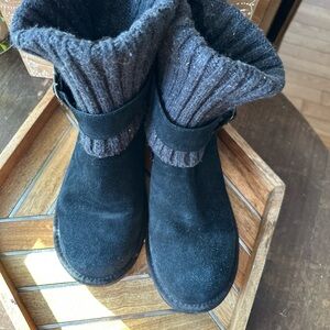 UGG Black Suede Boots with Knit Cuff